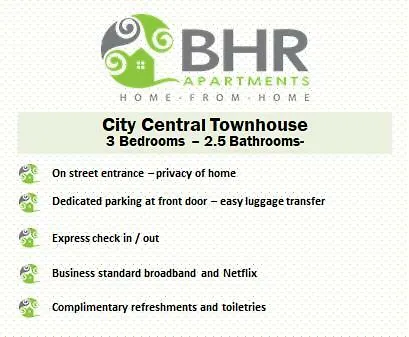 City Centre Townhouse-3 Bedrooms & Parking - Excellent Location Belfast Holiday home